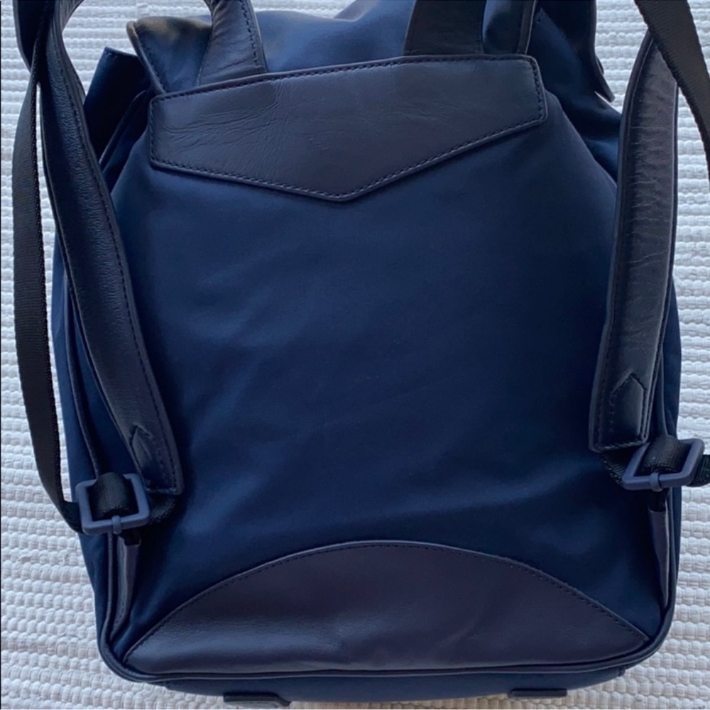 Cole Haan Zerogrand Nylon Backpack Navy Leather Trim Lightweight NWT - Picture 8 of 11